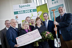 E/D/E spendet 600.000 Euro an Kinderhospiz Burgholz